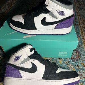 Nike “Varsity Purple” Air Jordan 1 Mid